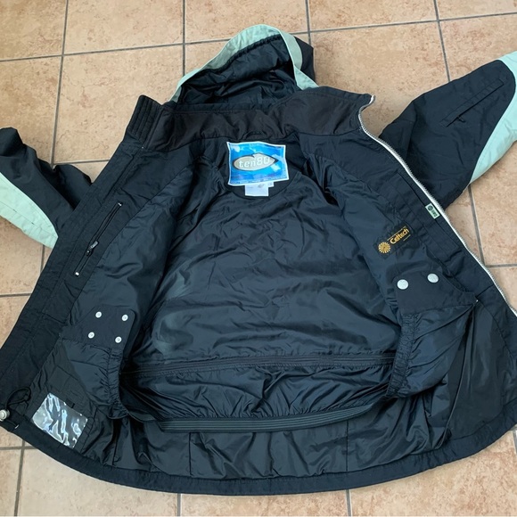 Waterproof Black and Green Jacket - Picture 6 of 12